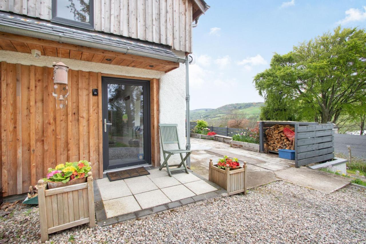 Villa Urquhart Bay Croft Drumnadrochit Esterno foto
